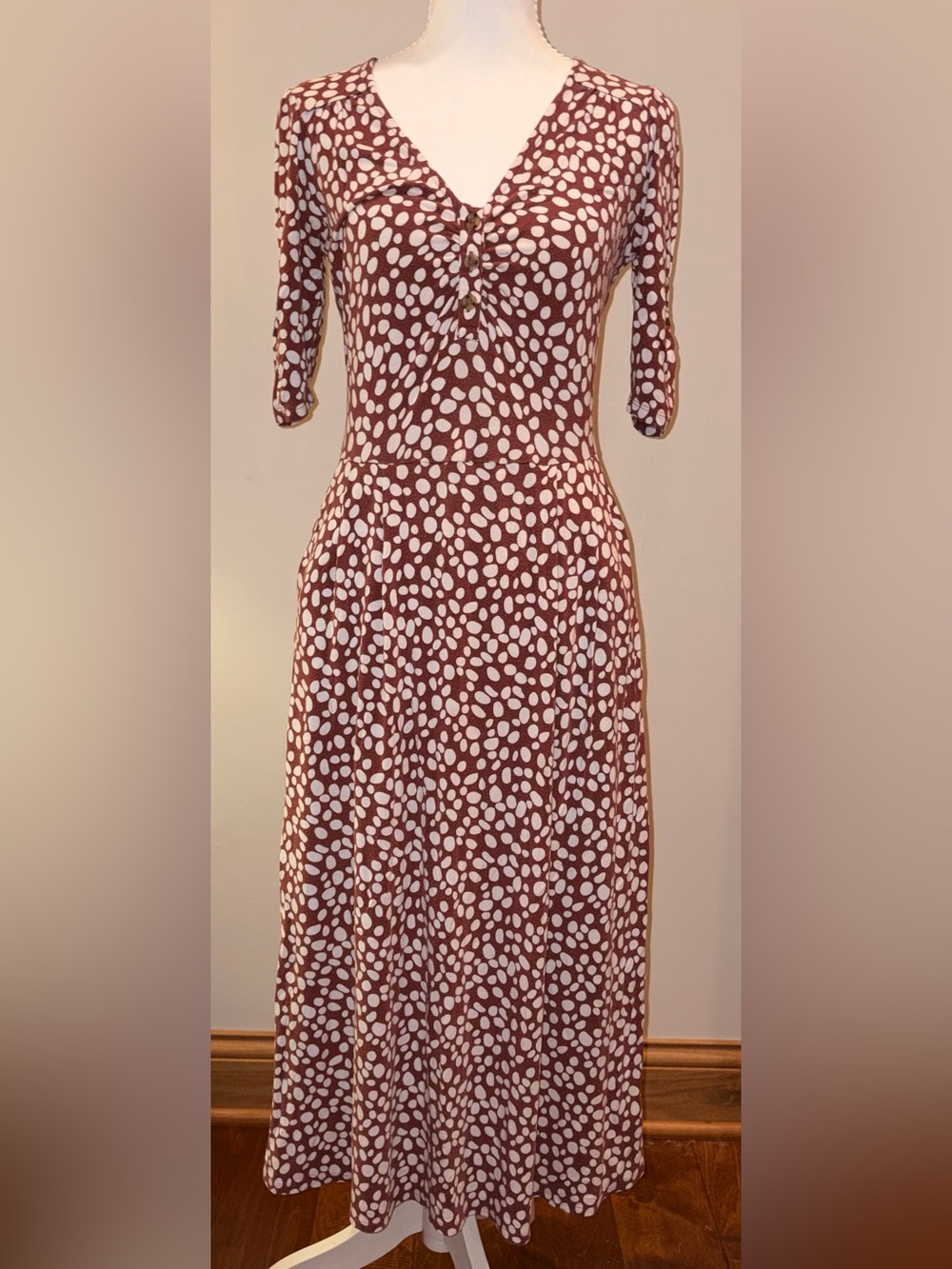 Boden jersey knit midi dress abstract dot print fit and flare silhouette sz4 EUC